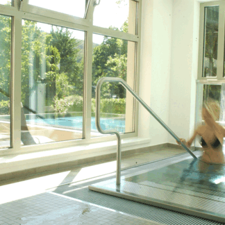 komfortables Inneneinstiegsbecken